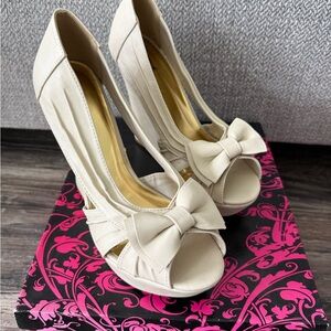 Cream Peep-Toe Wedge with Bow